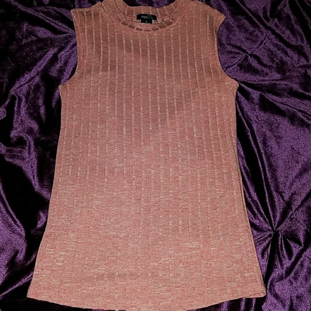 Pink tank top